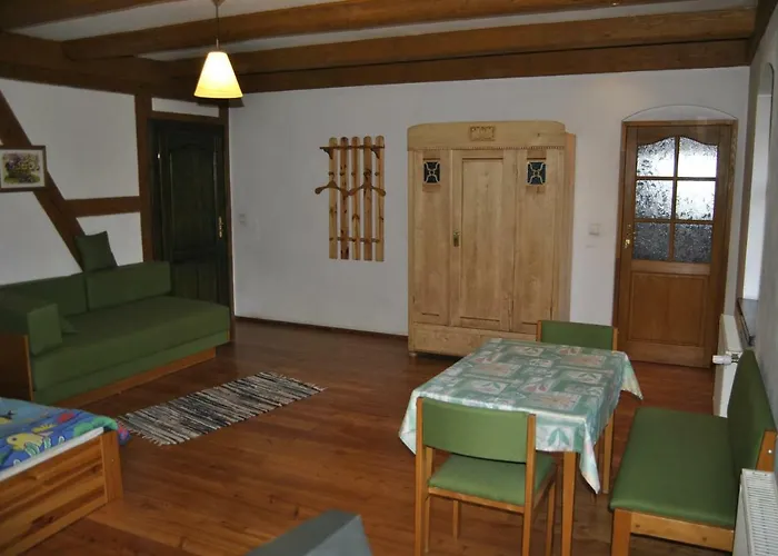 Jaworowa Zagroda Bauernhof Domaszkow